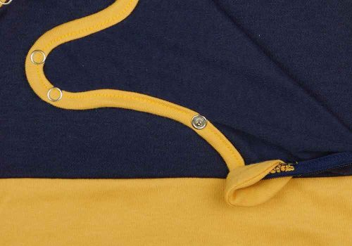 Ujjatlan tipegő hálózsák traktoros mintával