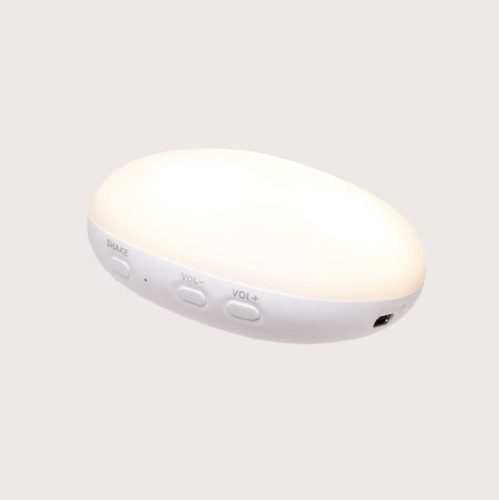 Moonie 2.0 the Organic Humming Seal - dallammal és lámpával, alvástámogató éjjeli fény, fóka  - sand