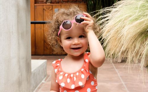 Béaba napszemüveg 9-24 hó - Neon Pink