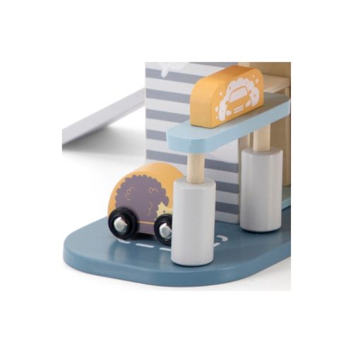 Garázs lifttel (PolarB)