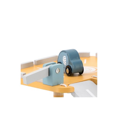 Garázs lifttel (PolarB)