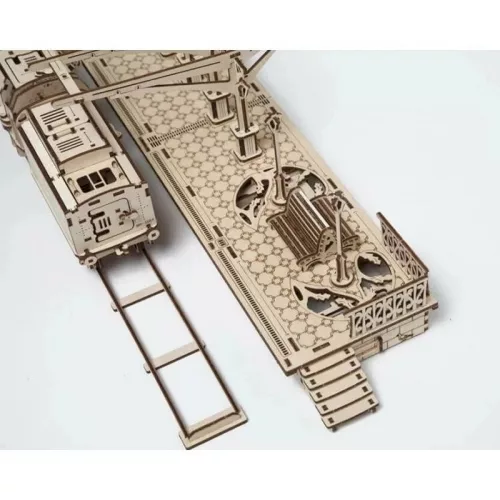 UGEARS Vasútállomás – mechanikus modell