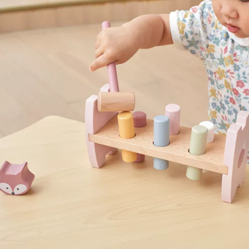 Kalapálos dühöngő és montesszori torony (róka) készletben
