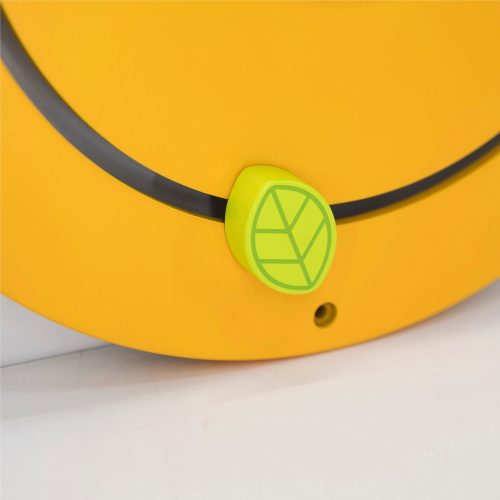 Összetett készségfejlesztő játék, matatófal (falra szerelhető, sárga kukac)