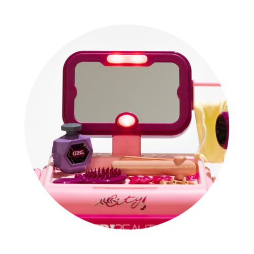 Chipolino Szépítkező állomás hangokkal és fényekkel