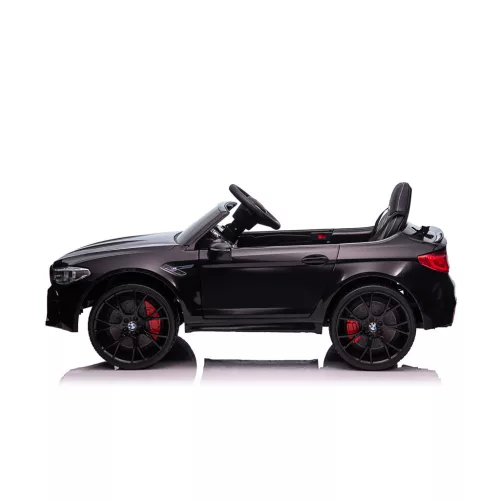 Chipolino BMW M5 elektromos autó - black leather