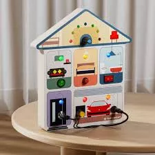 Montessori házikó tábla fényekkel és kapcsolókkal TOPBRIGHT