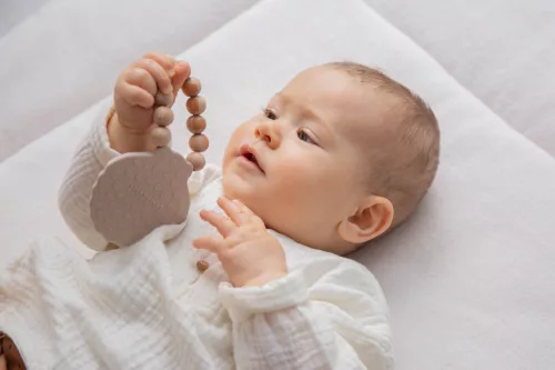 Label Label - Silicone & Wood kagyló alakzatú rágóka - rózsaszín