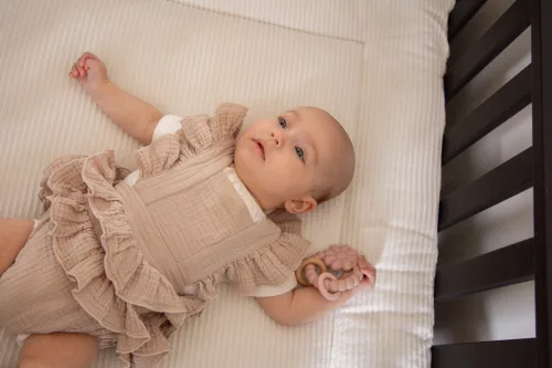 Label Label -Silicone & Wood virág alakú rágóka- Rózsaszín