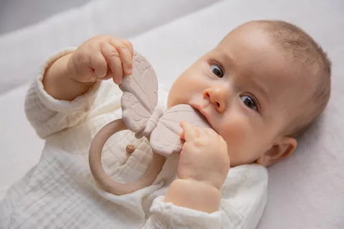 Label Label -Silicone & Wood pillangó alakú rágóka- nugát színű