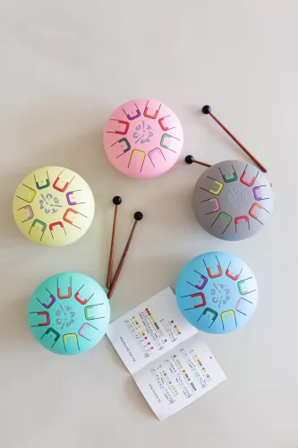 Baby Tambú Csilingelő rózsaszín gyerekhangszer, zenedob, handpan