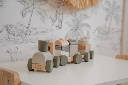 Label -Label Fa játékvonat építőelemekkel - Oliva színben