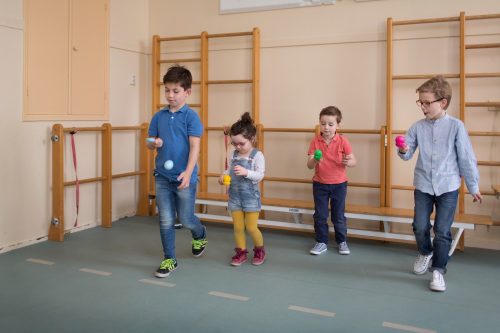 Tojás party - Egyensúlyozó játék - BS Toys