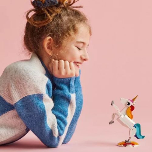 LEGO® Creator: Varázslatos egyszarvú 31140