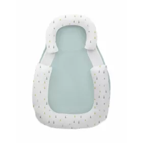   Kikkaboo babapozicionáló memóriahabos hypoallergén legurulás gátlós 60x40x8cm Menta háromszögek
