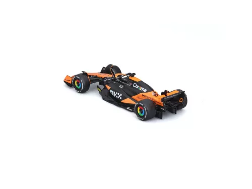 Bburago 1 /43 F1 versenyautó - McLaren Racing MCL38 (2024)
