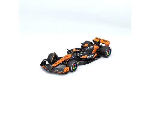 Bburago 1 /43 F1 versenyautó - McLaren Racing MCL38 (2024)