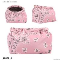 Táskák, pénztárcák Táskák, pénztárcák